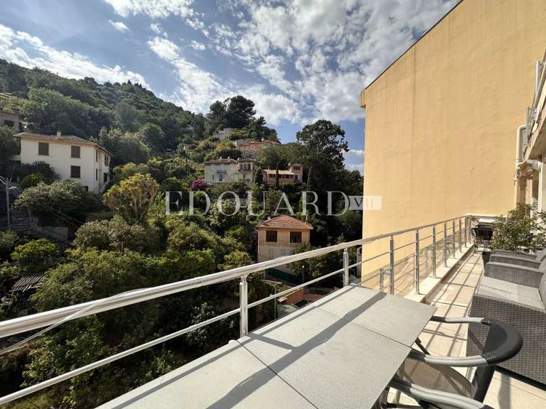 Appartement Menton - 3 chambres - 77m²