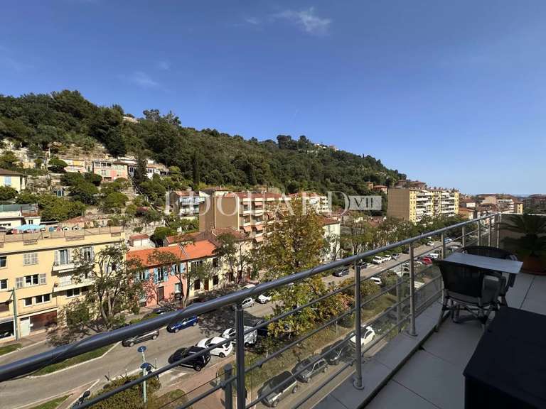 Appartement Menton - 3 chambres - 77m²