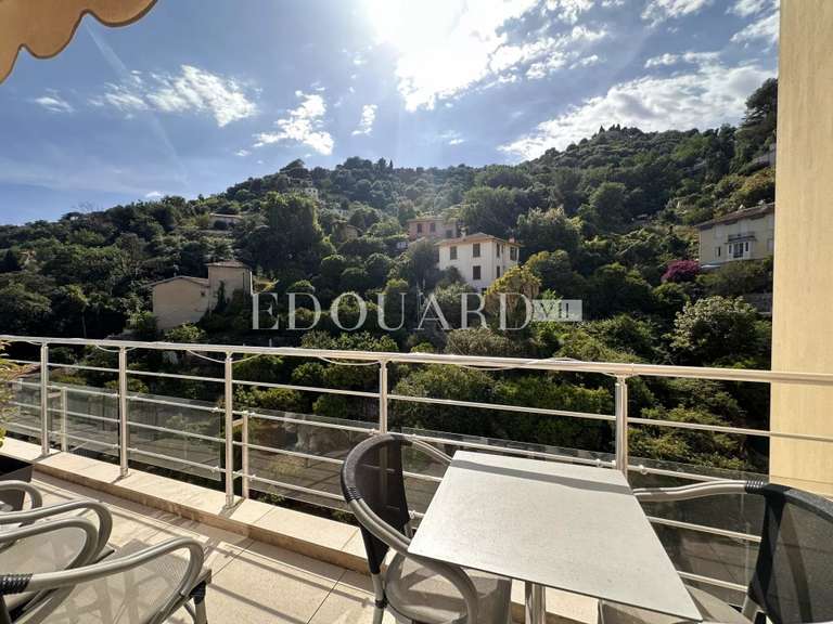 Appartement Menton - 3 chambres - 77m²