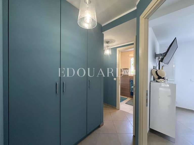 Appartement Menton - 3 chambres - 77m²