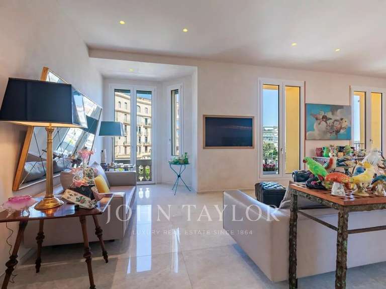 Appartement Menton - 3 chambres - 131m²