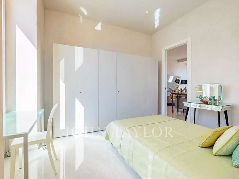 Appartement Menton - 3 chambres - 131m²