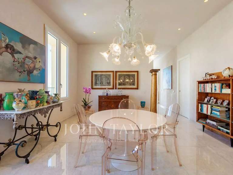 Appartement Menton - 3 chambres - 131m²