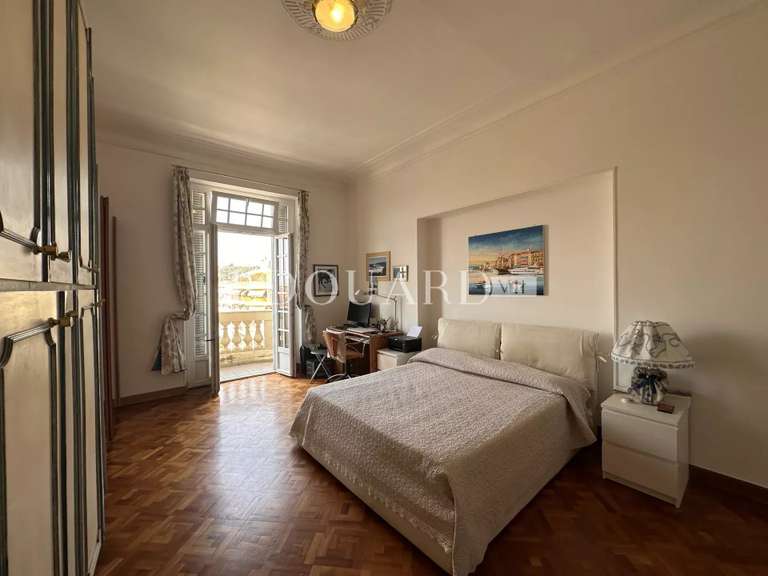 Appartement Menton - 1 chambre - 113m²