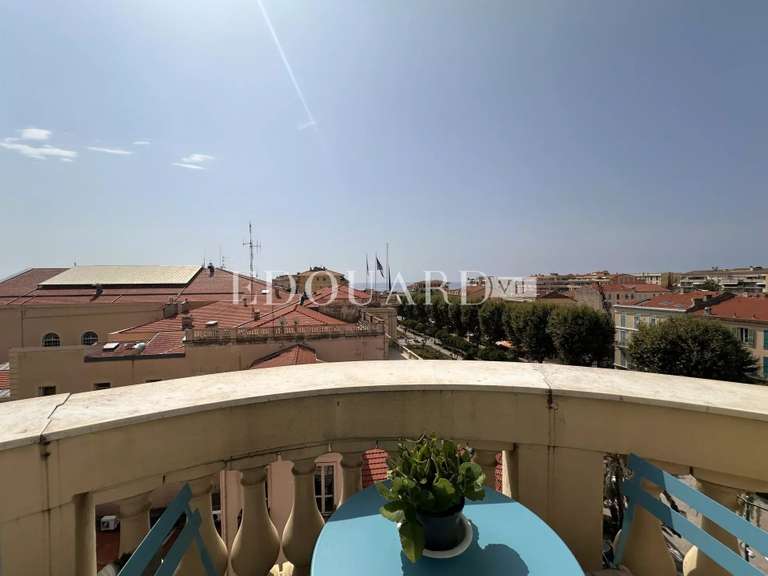 Appartement Menton - 1 chambre - 113m²