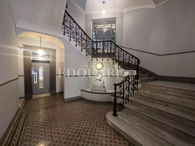 Appartement Menton - 1 chambre - 113m²