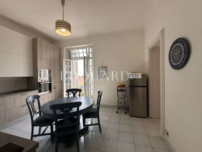 Appartement Menton - 1 chambre - 113m²