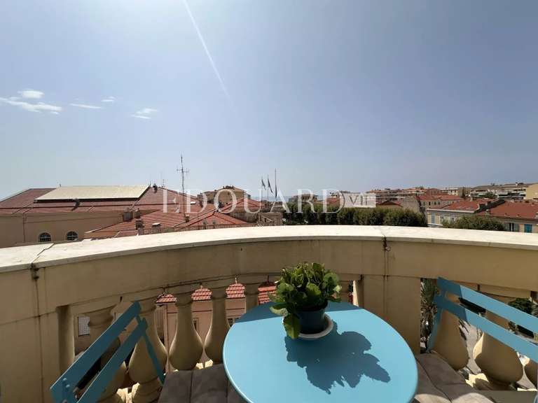 Appartement Menton - 1 chambre - 113m²