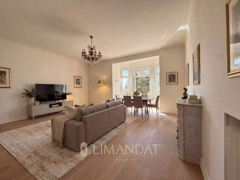 Appartement Menton - 1 chambre - 91m²