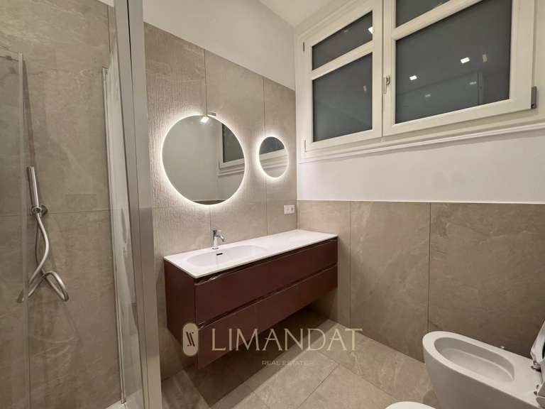 Appartement Menton - 1 chambre - 91m²
