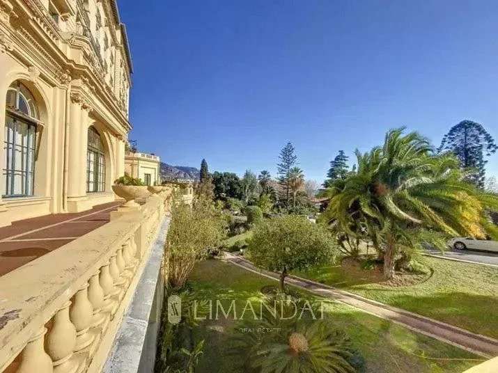 Appartement Menton - 1 chambre - 91m²