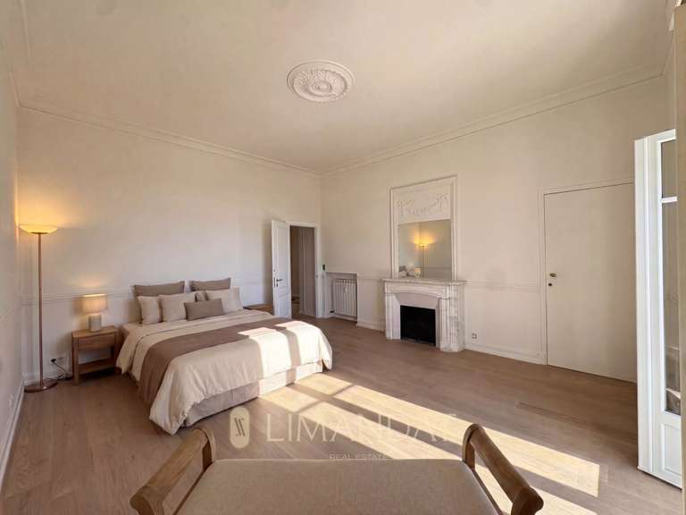 Appartement Menton - 1 chambre - 91m²
