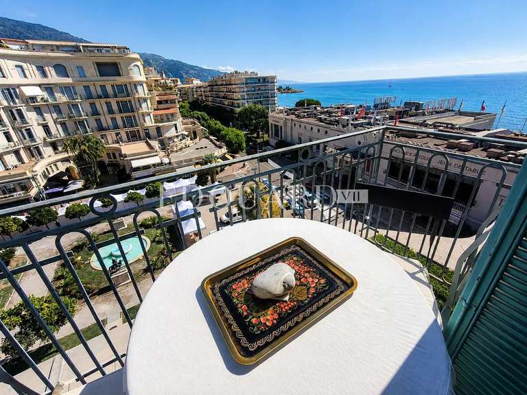 Appartement Menton - 1 chambre - 74m²