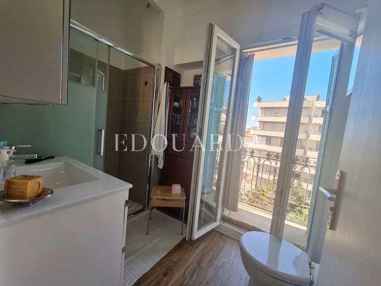 Appartement Menton - 1 chambre - 74m²
