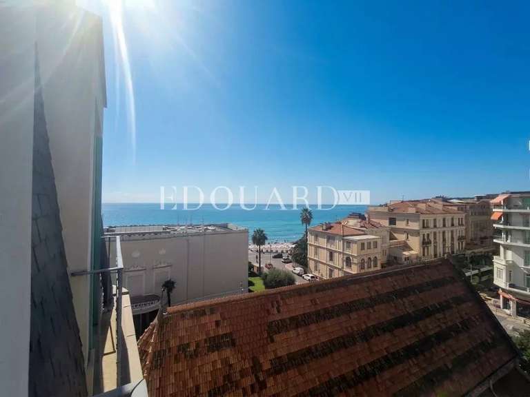 Appartement Menton - 1 chambre - 74m²