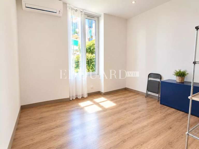 Appartement Menton - 3 chambres - 82m²