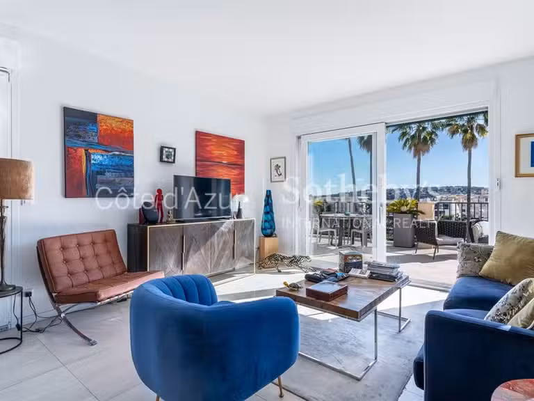 Apartment with Sea view Menton - 3 bedrooms - 80m²