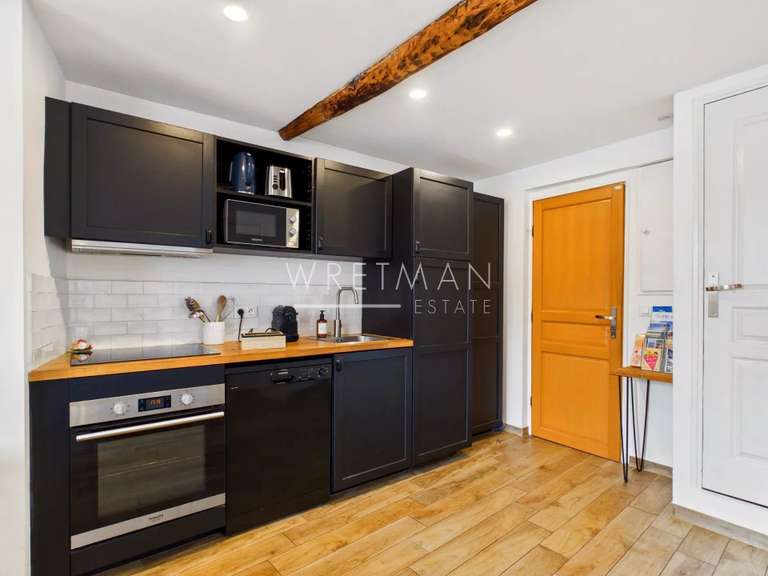 Appartement Menton - 1 chambre - 84m²