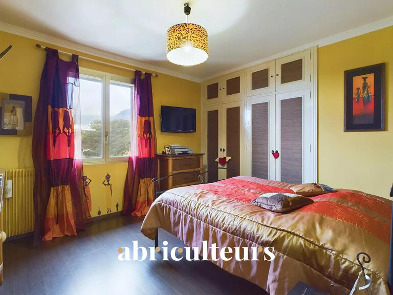 Maison Menton - 4 chambres - 248m²
