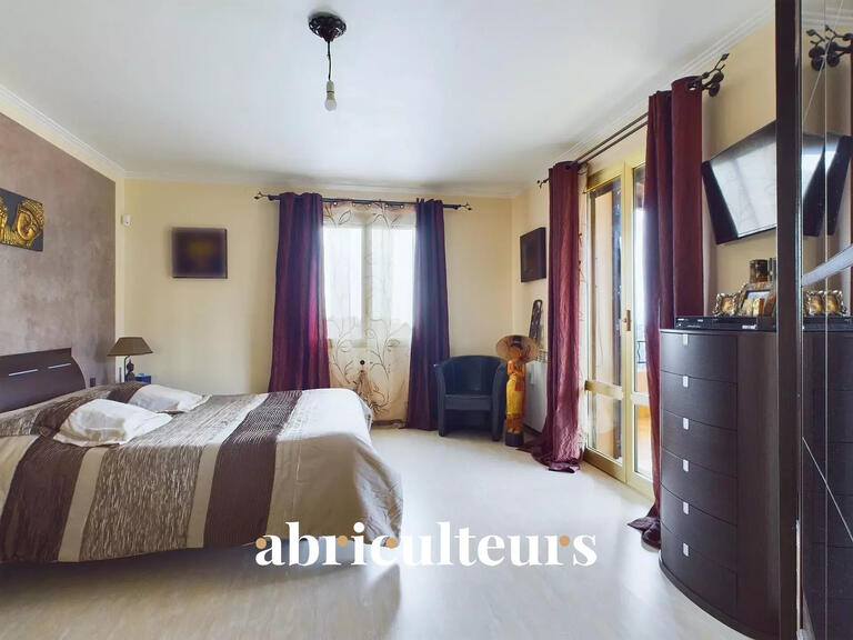 Maison Menton - 4 chambres - 248m²