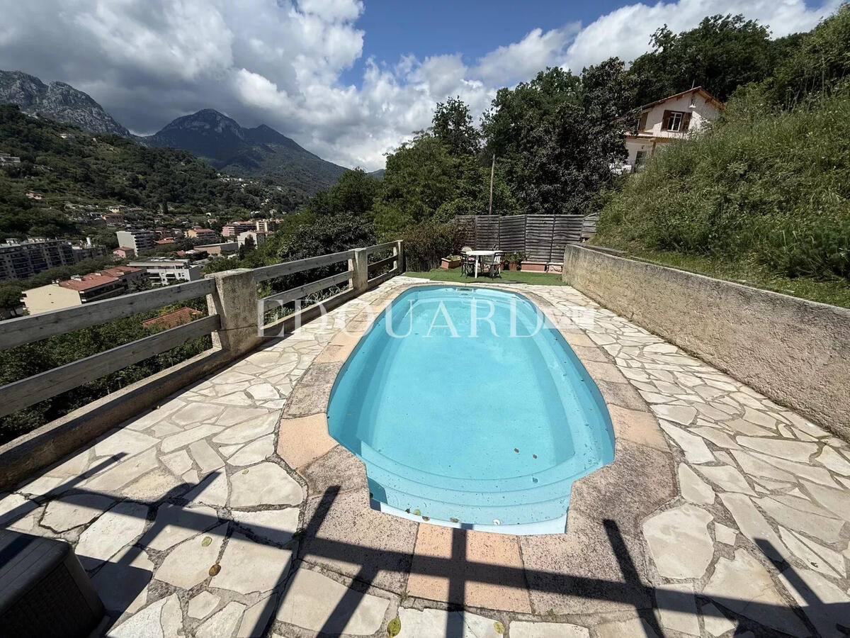 House Menton