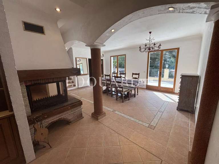 Maison Menton - 4 chambres - 158m²
