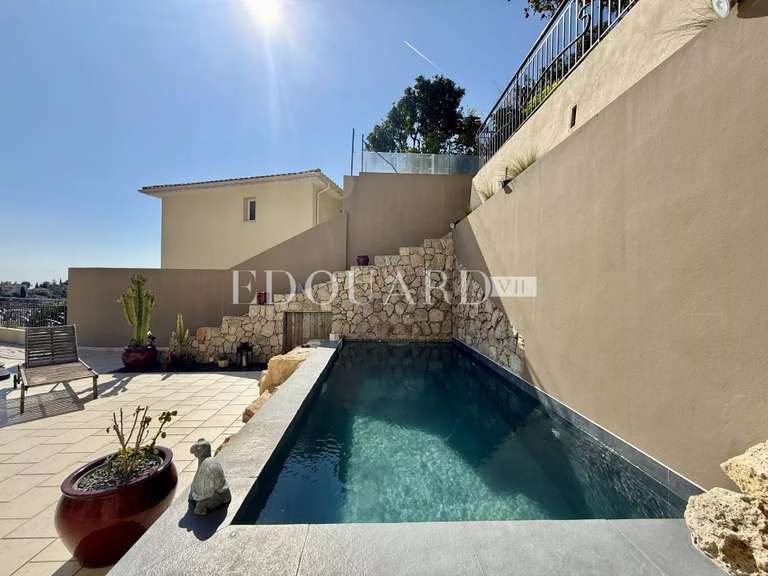 Maison Menton - 3 chambres - 217m²