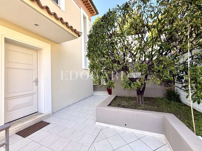 Maison Menton - 3 chambres - 217m²