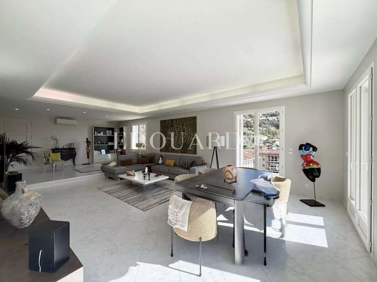 Maison Menton - 3 chambres - 217m²