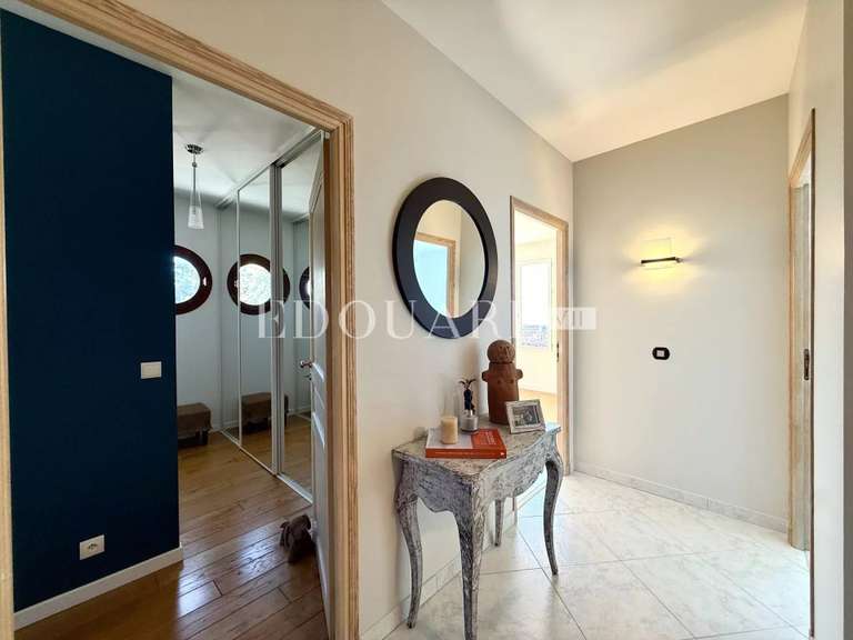 Maison Menton - 3 chambres - 217m²