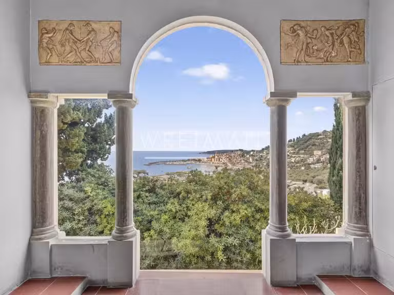 Propriété avec Vue sur mer Menton - 11 chambres - 746m²