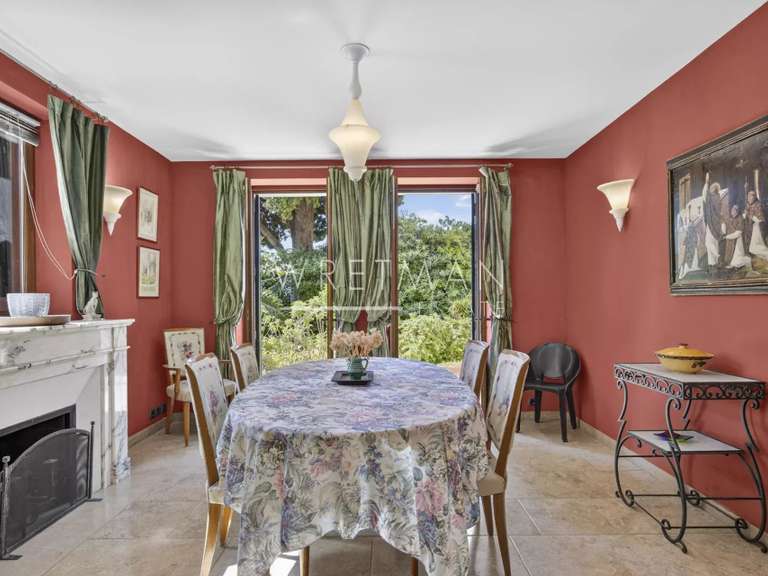 Propriété avec Vue sur mer Menton - 11 chambres - 746m²