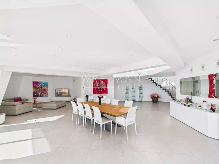 Villa Menton - 4 bedrooms - 335m²