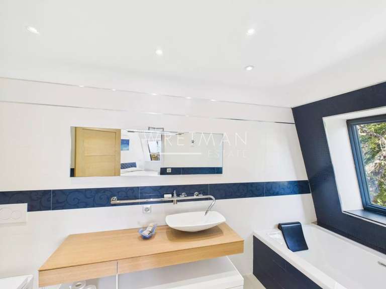 Villa Menton - 4 bedrooms - 335m²