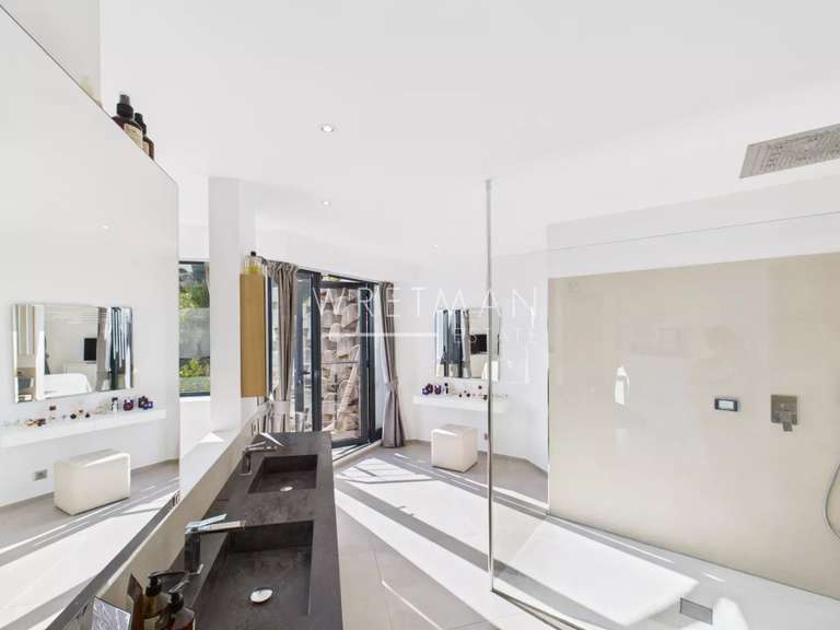 Villa Menton - 4 bedrooms - 335m²