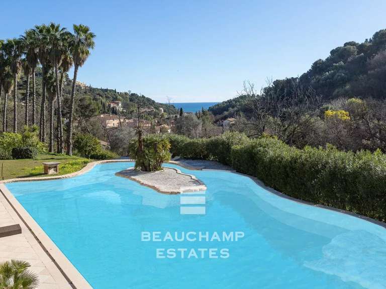 Villa Menton - 14 bedrooms - 1004m²
