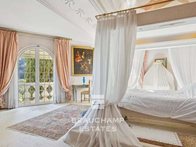 Villa Menton - 14 bedrooms - 1004m²