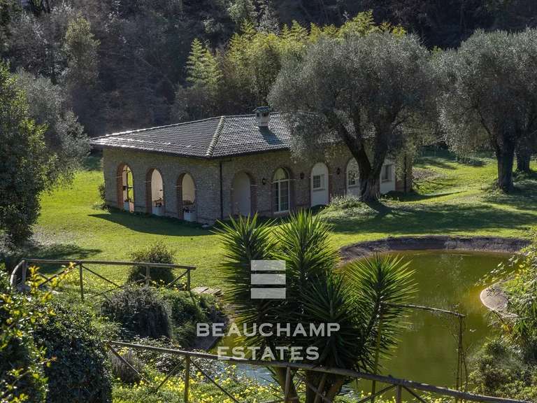 Villa Menton - 14 bedrooms - 1004m²