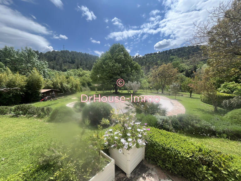 Villa Méounes-lès-Montrieux - 4 bedrooms - 250m²