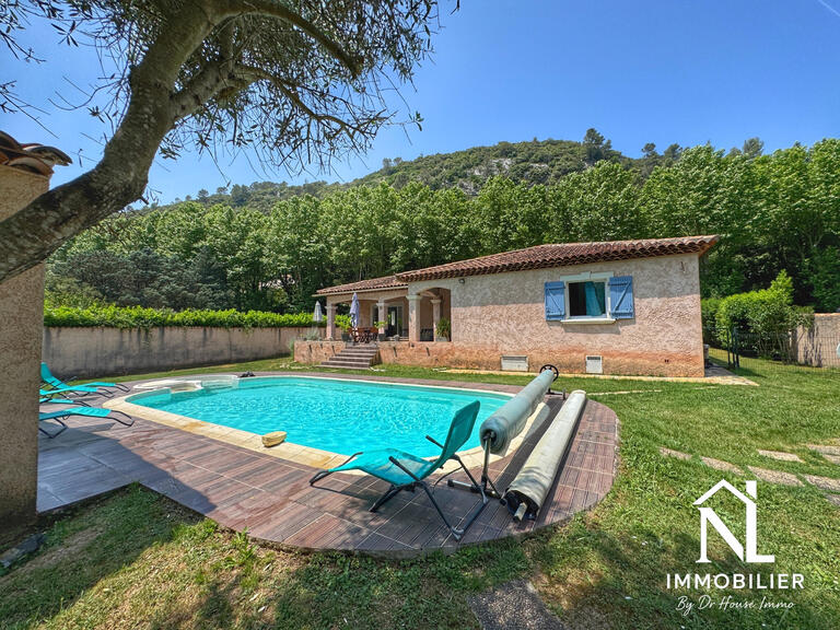 Villa Méounes-lès-Montrieux - 5 chambres - 179m²