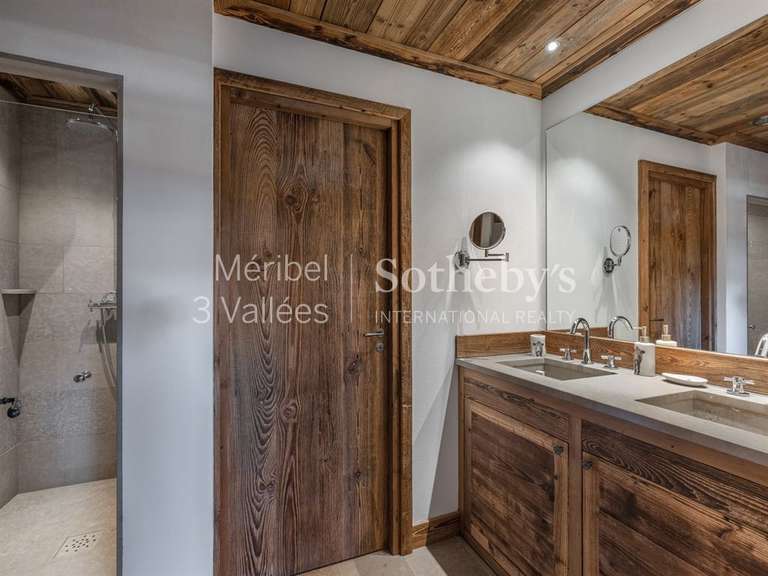 Appartement Meribel-les-allues - 4 chambres - 188m²