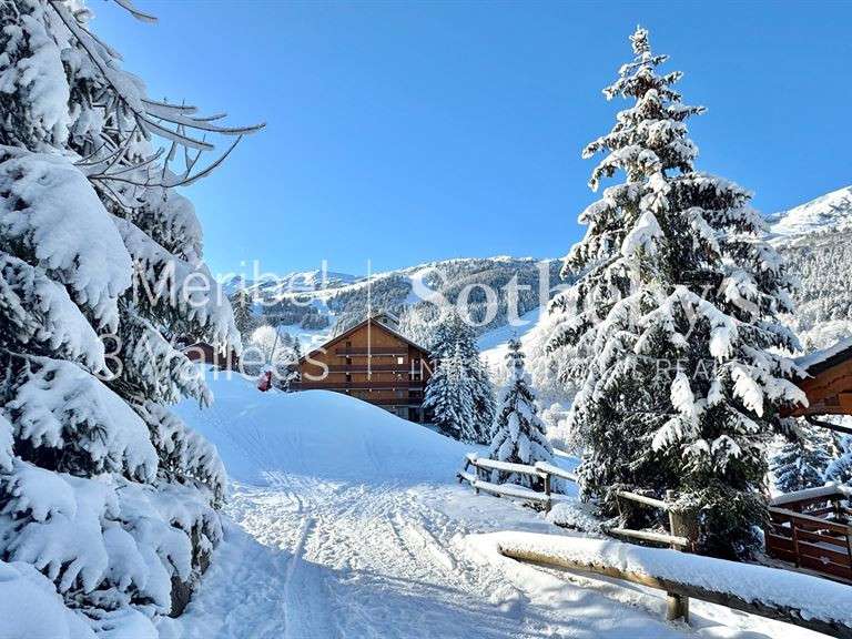 Appartement Meribel-les-allues - 7 chambres - 188m²