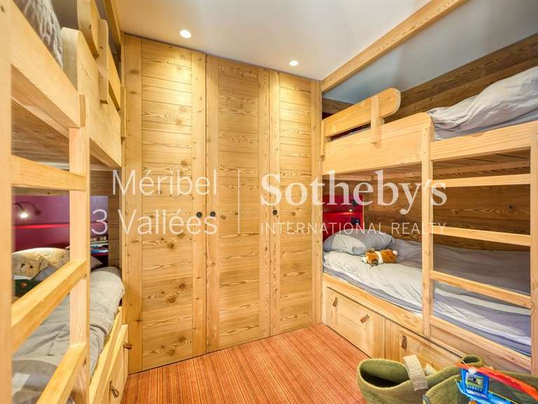 Appartement Meribel-les-allues - 7 chambres - 188m²