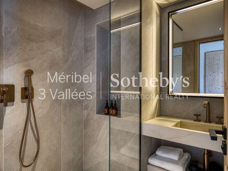 Appartement Meribel-les-allues - 4 chambres - 202m²