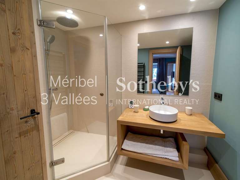 Appartement Meribel-les-allues - 2 chambres - 77m²