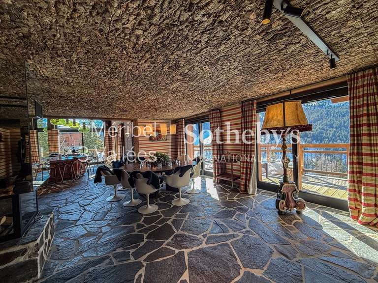 Appartement Meribel-les-allues - 5 chambres - 500m²