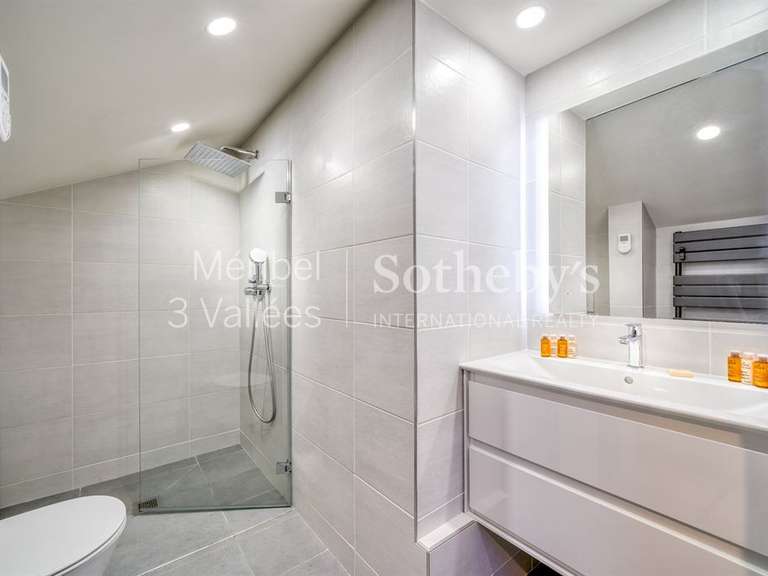 Chalet Meribel-les-allues - 6 chambres - 190m²