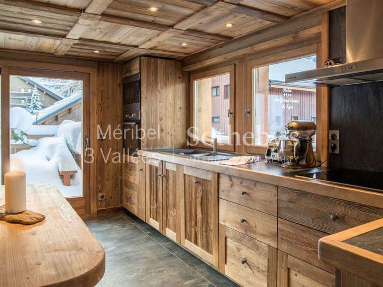 Chalet Meribel-les-allues - 6 chambres - 400m²