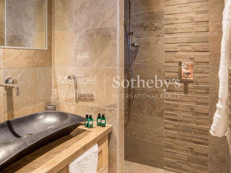 Chalet Meribel-les-allues - 6 chambres - 400m²