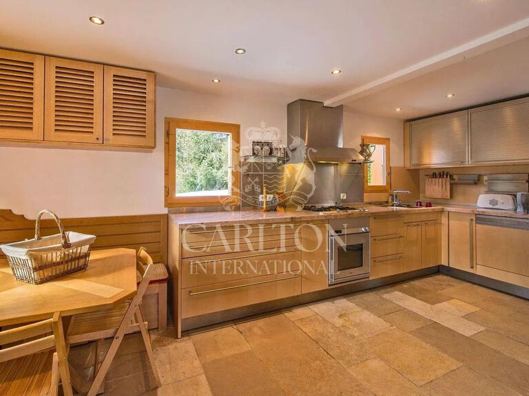 Chalet meribel-les-allues - 6 bedrooms - 300m²